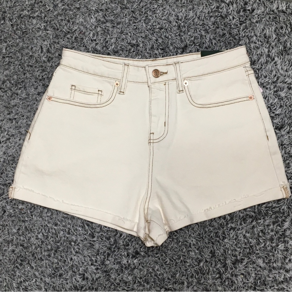 Wild Fable Size 4 Off White 2.5" Inseam High Rise Rolled Cuff Shorts